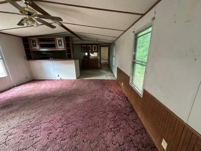 Photo 5 of 13 of home located at 707 Abercrombie St Gadsden, AL 35901