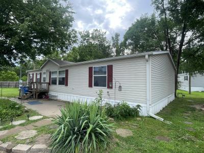 Mobile Home at 1735 NW Lyman Rd Lot 17 Topeka, KS 66608