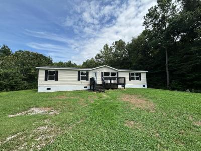 Mobile Home at 6393 Bull Gap Rd Goodwater, AL 35072
