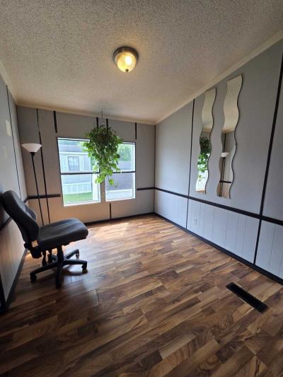 Photo 4 of 10 of home located at 481 Meadows Cir. S. Wixom, MI 48393