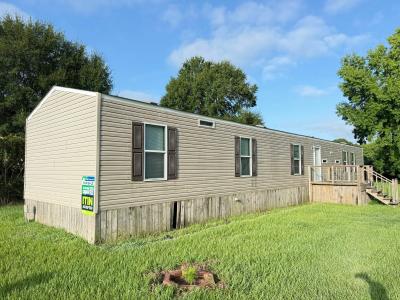 Mobile Home at 10340 Candy Oak Ln Conroe, TX 77306