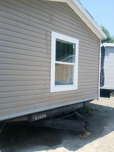 Photo 3 of 15 of home located at 25898 I-30 Frontage Rd Bryant, AR 72022