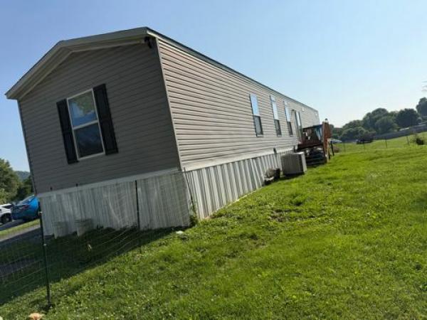 2019 THE ANNIV Manufactured Home