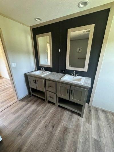 Photo 4 of 9 of home located at 1104 Co Rd 1818 Grand Saline, TX 75140