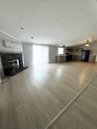 2000 Skyline Manufactured Home