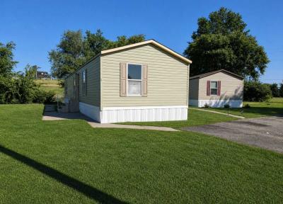 Photo 3 of 3 of home located at 1001 E Macarthur Rd, Lot 5 Wichita, KS 67216