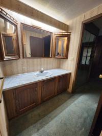 1985 Victorian Manufactured Home