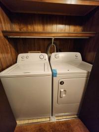 1985 Victorian Manufactured Home