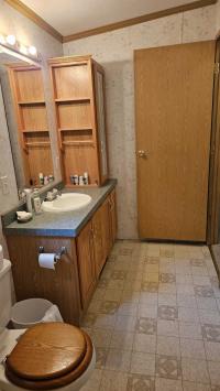 2001 Pine Grove Manufactured Home