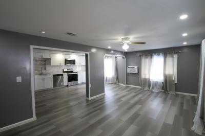 Photo 4 of 14 of home located at 2506 NW 21st Terrace, #179 Boynton Beach, FL 33436