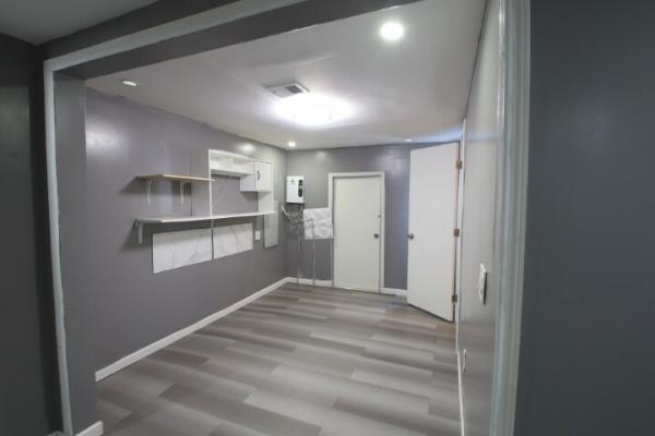 1972 SHEB Manufactured Home