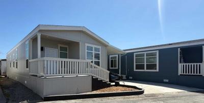 Photo 2 of 47 of home located at 903 W. 17th Street, #24 Costa Mesa, CA 92627