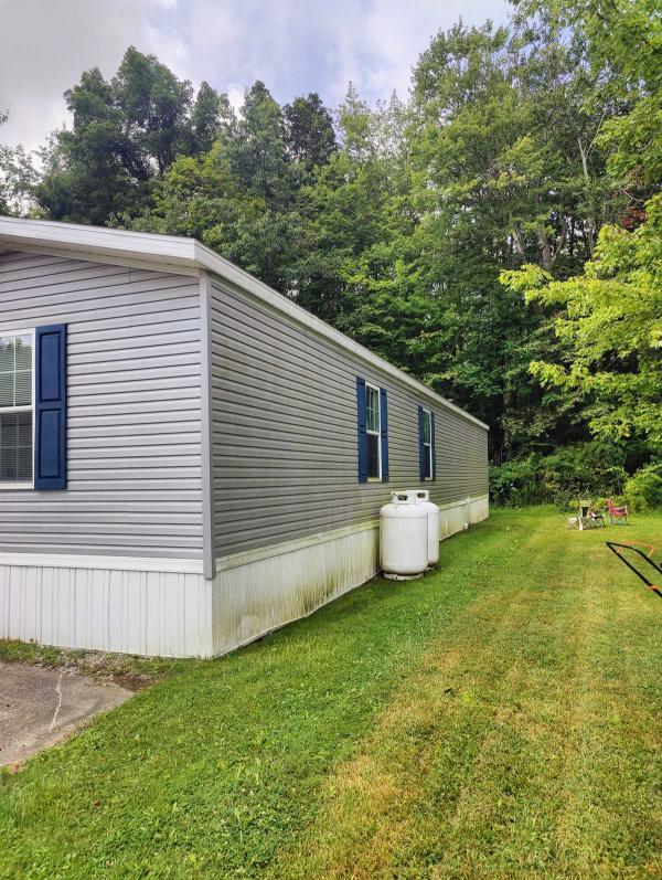 2022 CHAMPION REDMAN FOUNDATION Manufactured Home