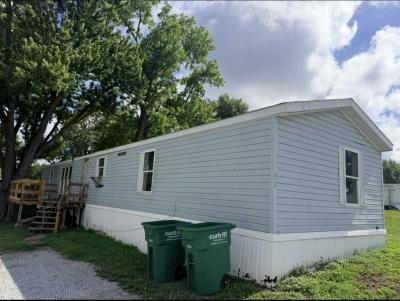 Mobile Home at 33 Middle St Hartford, IA 50118