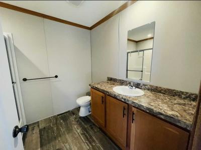 Photo 4 of 4 of home located at 1329 S Lincoln St Lot #95 Knoxville, IA 50138