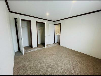 Photo 3 of 4 of home located at 1329 S Lincoln St Lot #95 Knoxville, IA 50138