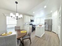 2013 Fleetwood Crownpointe Xtreme 220PX24482L Manufactured Home