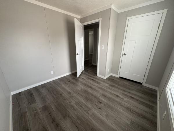 2026 Skyline LH28855 Mobile Home