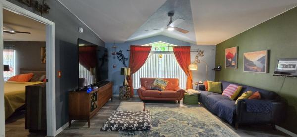 2005 CLASSIC Mobile Home