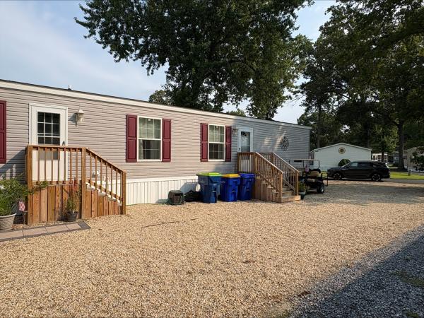 2021 Champion ESSSSF26628 Mobile Home