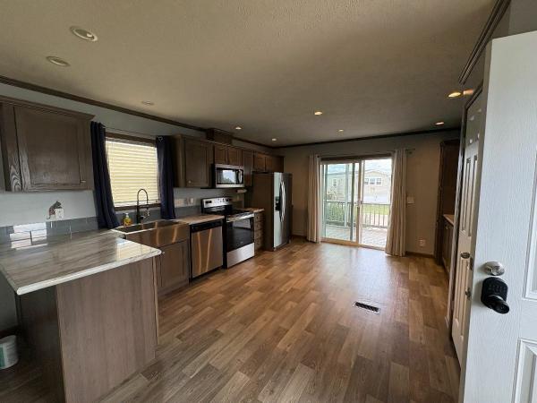 2022 Dutch Diamond II mobile Home