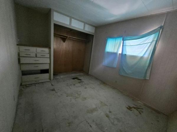 1965 PACEMAKER Manufactured Home