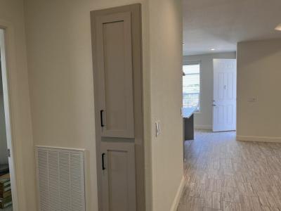 Photo 5 of 20 of home located at 2501 W Wickenburg Way Sp Lot 327 Wickenburg, AZ 85390