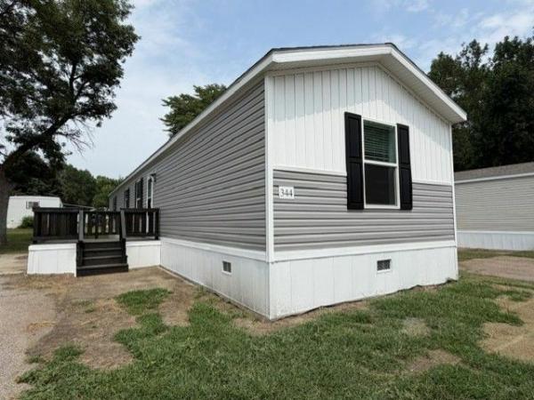 Photo 2 of 2 of home located at 5309 Hwy 75 N #344 Sioux City, IA 51108