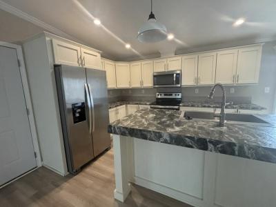 Photo 3 of 12 of home located at 934 Cayman Avenue Venice, FL 34285