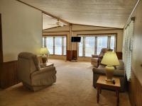 1987 Parkwood Riverside Mobile Home