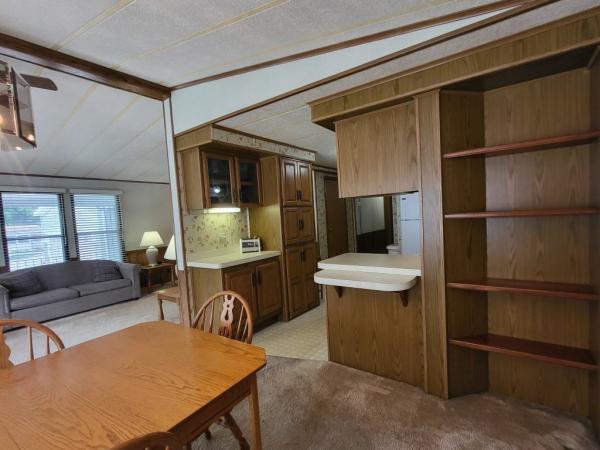 1987 Parkwood Riverside Mobile Home