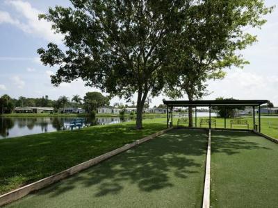 Photo 4 of 6 of home located at 8775 20th Street #815 Vero Beach, FL 32966