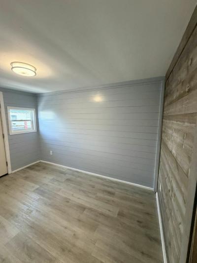 Photo 3 of 8 of home located at 1419 26th Avenue West, Studio 1 Bradenton, FL 34205