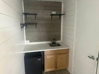 Photo 3 of 6 of home located at 1419 26th Avenue West, Studio 2 Bradenton, FL 34205