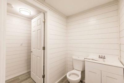 Photo 4 of 6 of home located at 1419 26th Avenue West, Studio 2 Bradenton, FL 34205