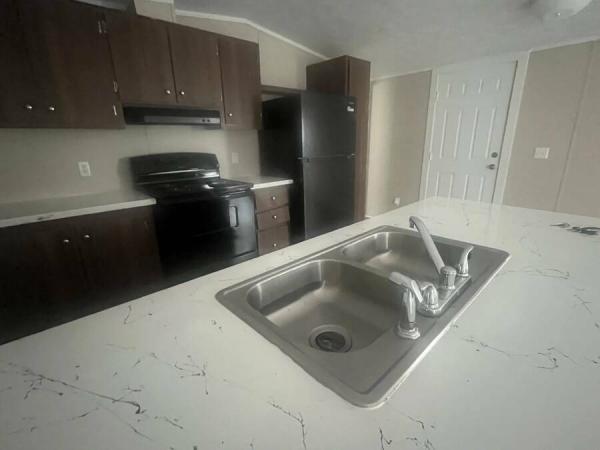 2022 47TRS16763SH22  Home