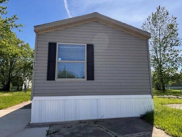 Photo 1 of 2 of home located at 2220 Dunkelburg Rd Lot#836 Fort Wayne, IN 46819