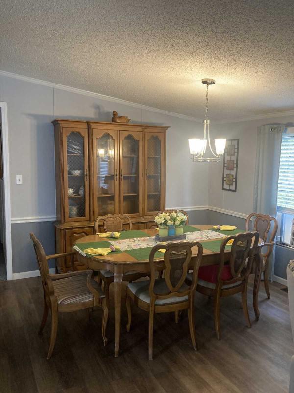 1988 Walden Manufactured Home