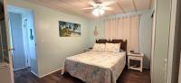 1980 Hillcrest Mobile Home