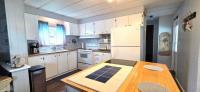 1980 Hillcrest Mobile Home