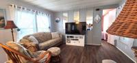 1980 Hillcrest Mobile Home