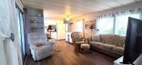 1980 Hillcrest Mobile Home