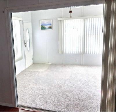 Photo 5 of 13 of home located at 9904 Hatteras Parrish, FL 34219