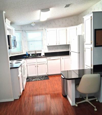Photo 2 of 13 of home located at 9904 Hatteras Parrish, FL 34219