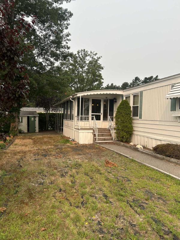 1978 Holiday Cottage Manufactured Home