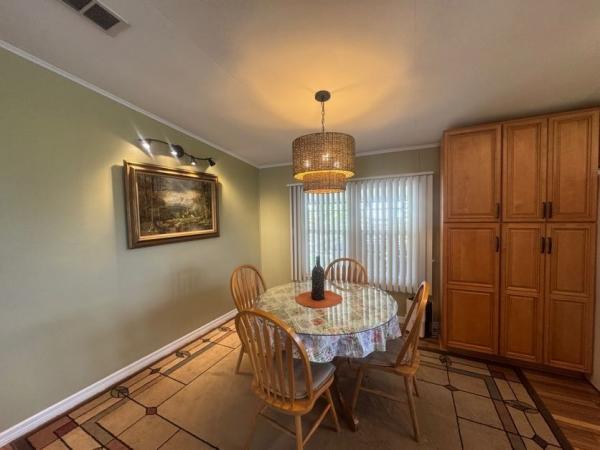 1986 Manufactured Home