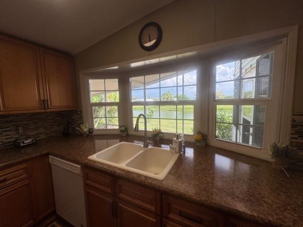 1986 Manufactured Home