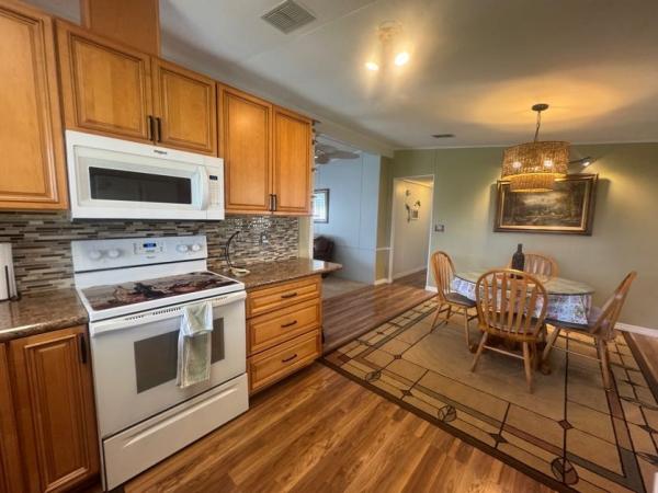 1986 Manufactured Home