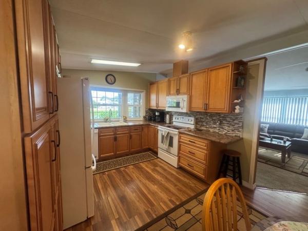 1986 Manufactured Home