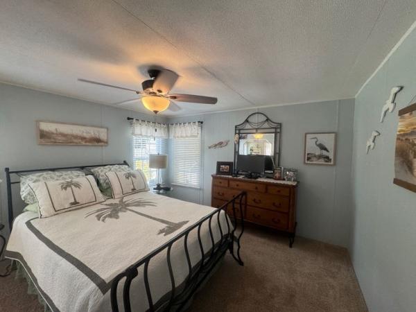 1986 Manufactured Home